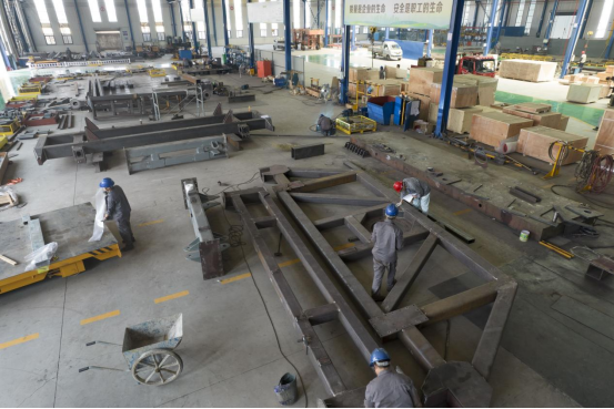 马牌机电——集装箱跨运车源头厂家